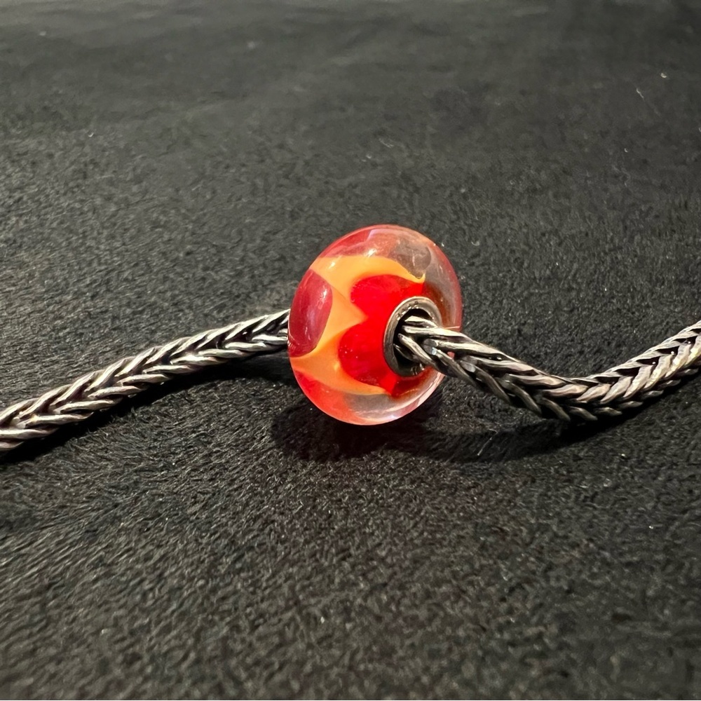 Trollbeads Retired Coral Wave Murano Glass Bead View 3